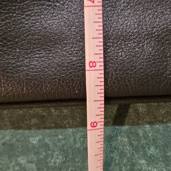 Vintage 70s Dark Green Leather Woodward and Lothrop Envelope Purse - Picture 8 of 12